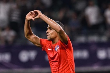 【中超】罗德里格传射恩戈姆建功 梅州3比0新鹏城